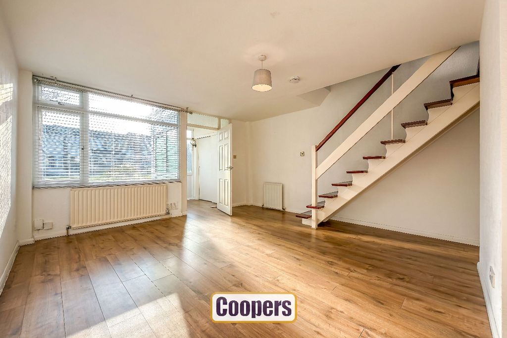 Property photo 3 of 10 Living Room