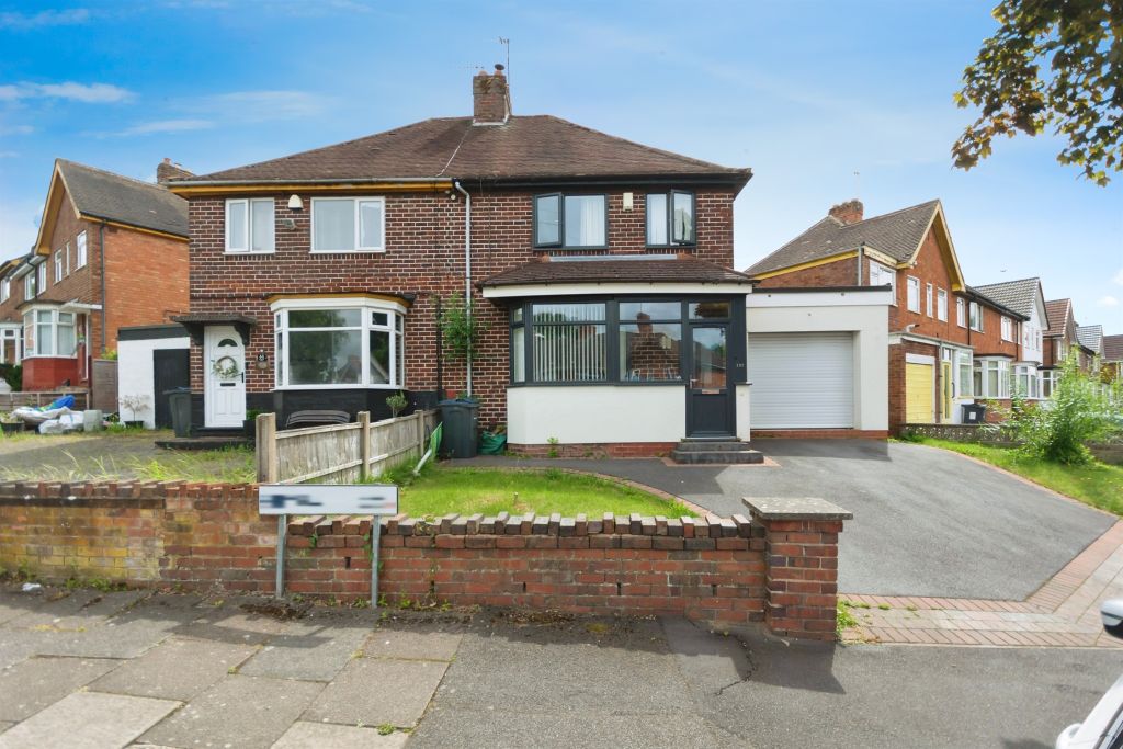 Property photo 2 of 17