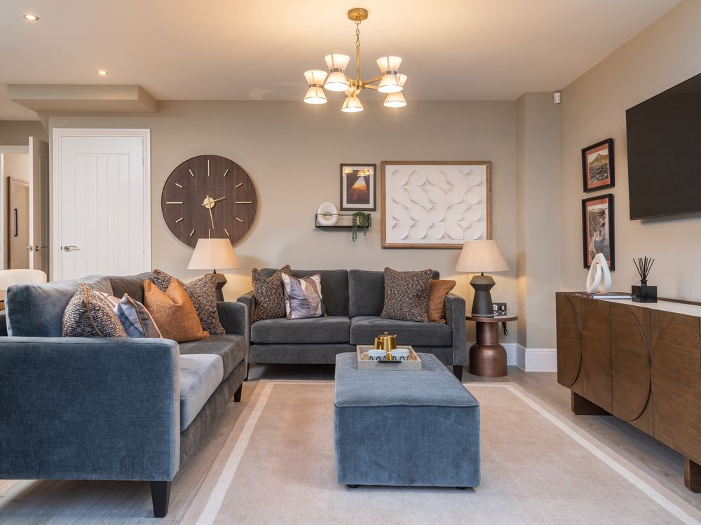 Property photo 3 of 9 The Cambridge Family Area