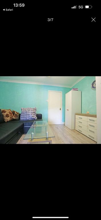 Property photo 2 of 6 Gallery