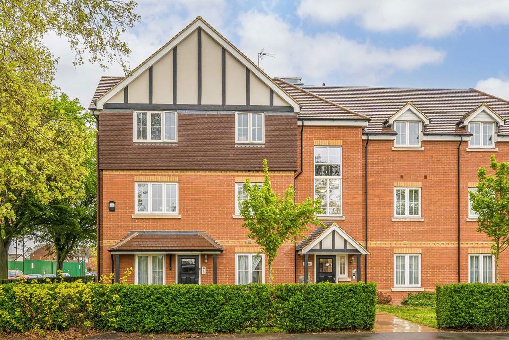 Property photo 1 of 5