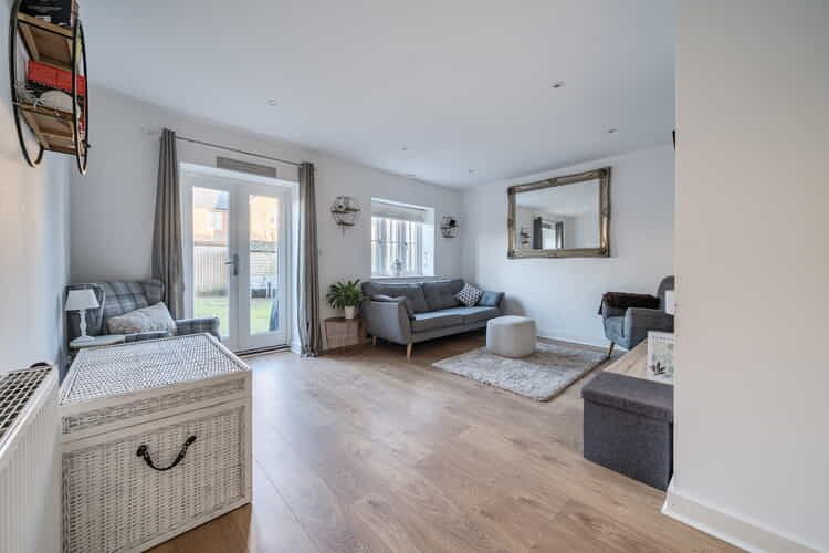 Property photo 3 of 19