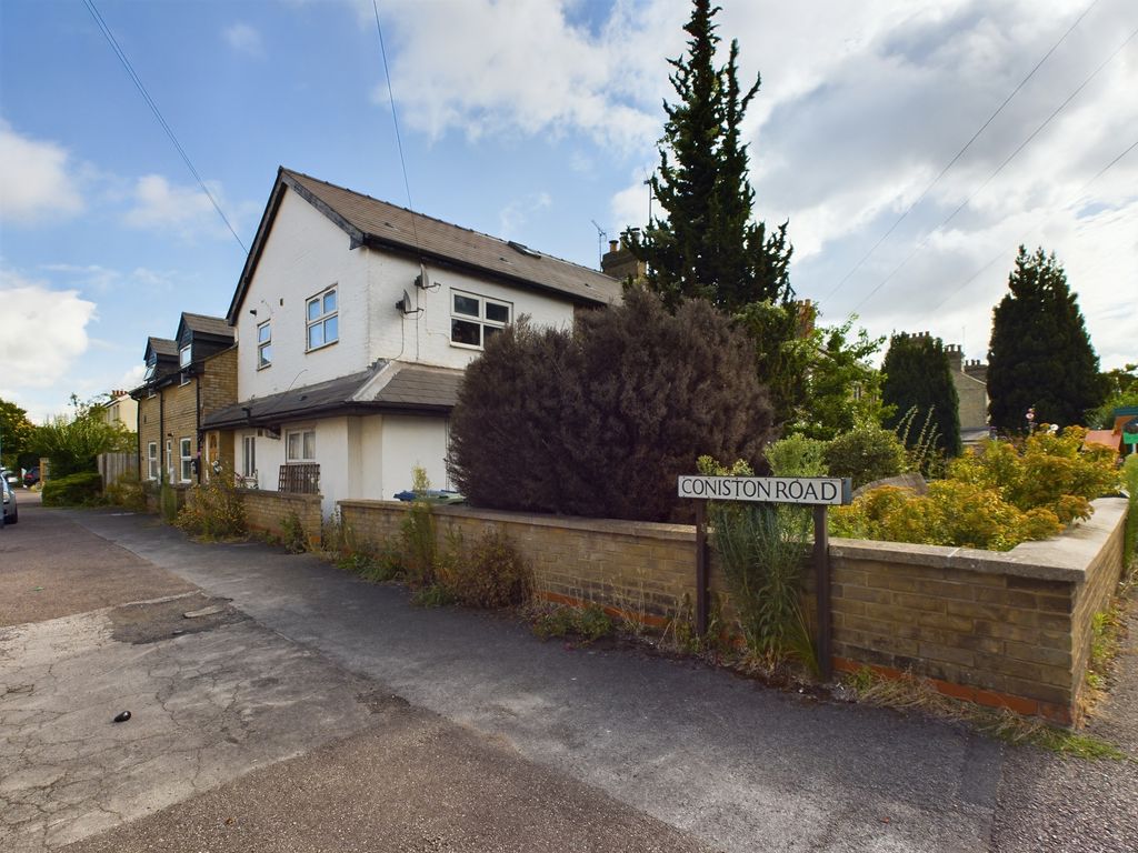 Property photo 1 of 6 Cam02519G0-Pr0156-Still002