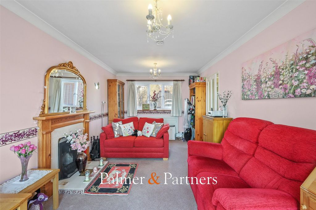 Property photo 3 of 21 Picture No. 07