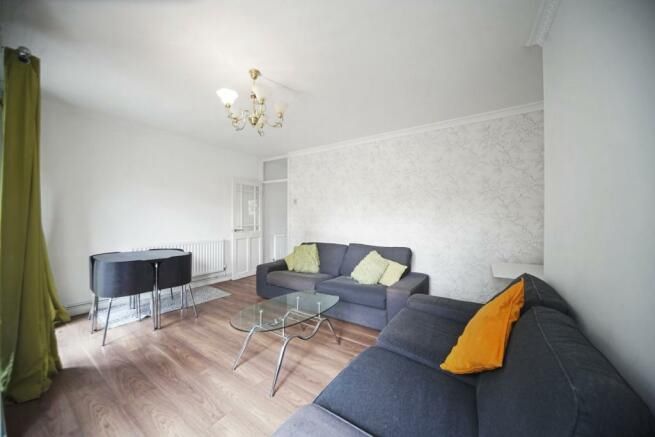 Property photo 3 of 11 Photo 3