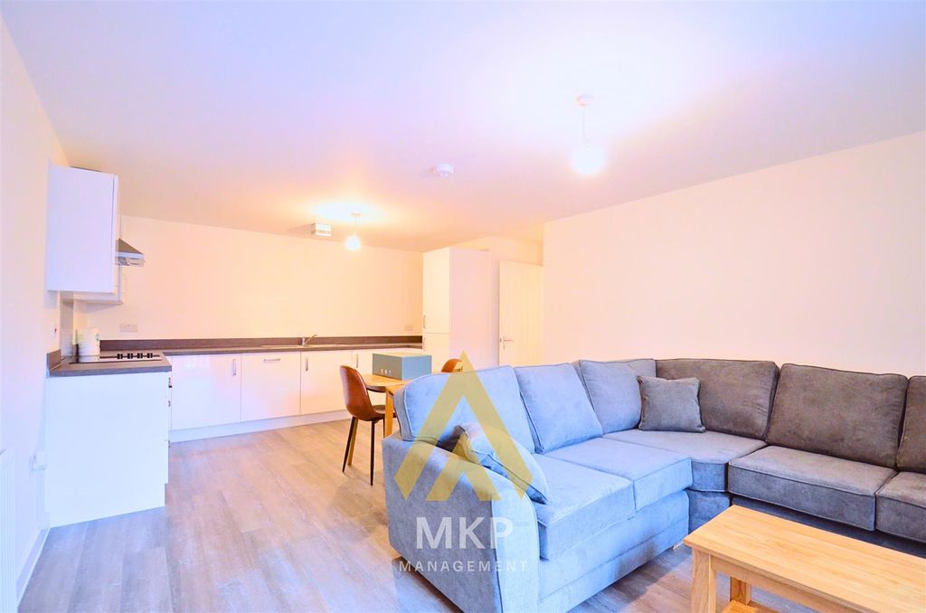 Property photo 2 of 5 2.Png