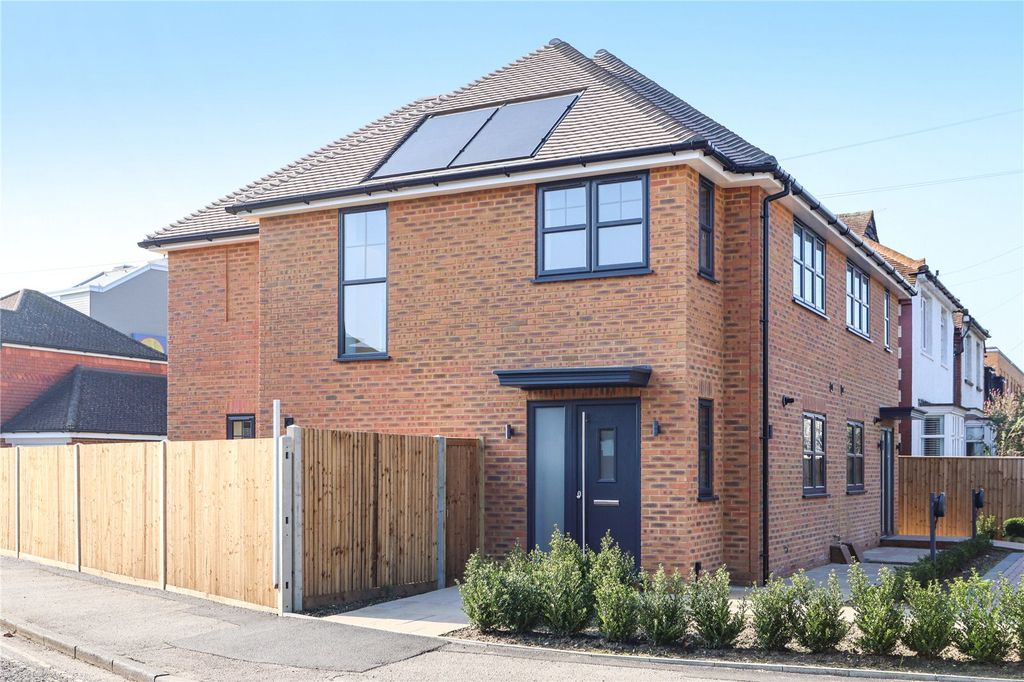 Property photo 1 of 13 Picture No. 18