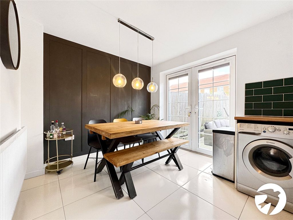 Property photo 3 of 18 Kitchen/Diner