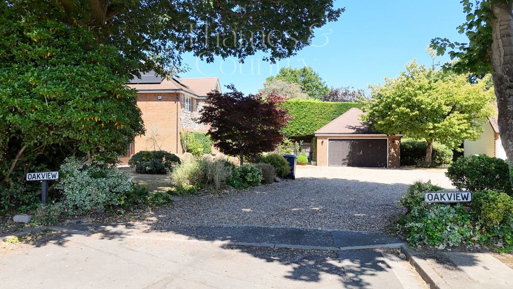 Property photo 3 of 43 Photo 5
