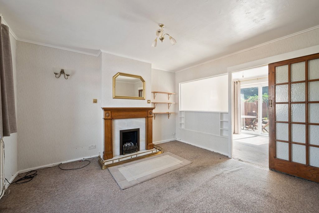 Property photo 3 of 22