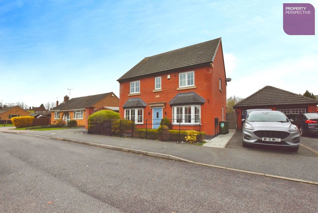 Property photo 1 of 18 Pbox-Img.Jpg