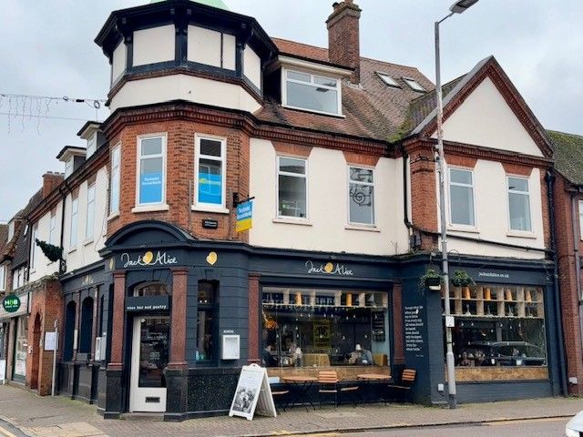 Property photo 2 of 6 Photo 5