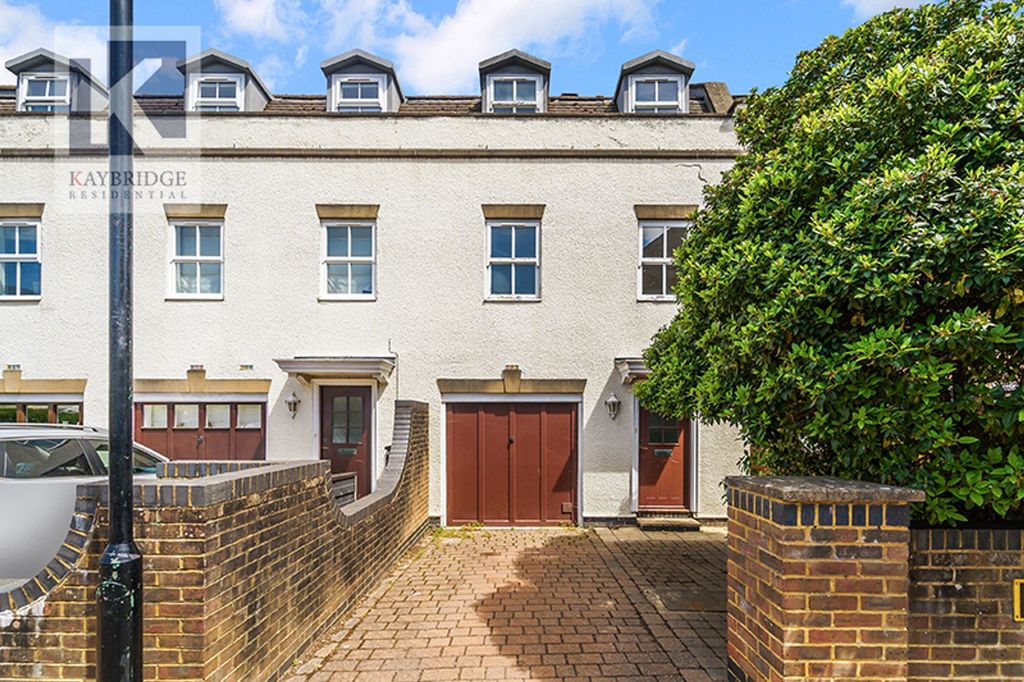 Property photo 1 of 13 Mill View Close, Ewell - Kt17 2Dw