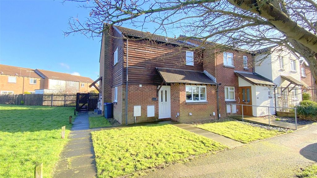 Property photo 1 of 10 Picture No. 12