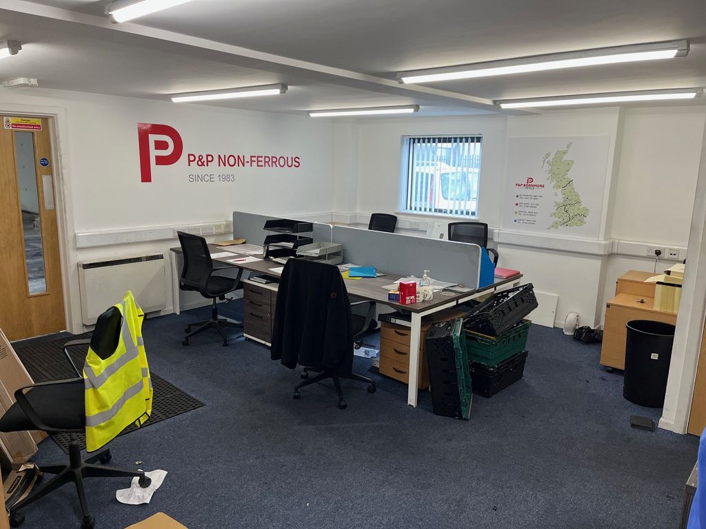 Property photo 3 of 6