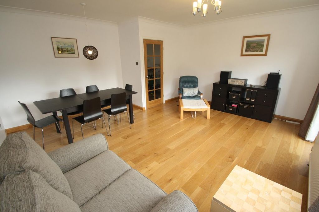 Property photo 2 of 10 0 General