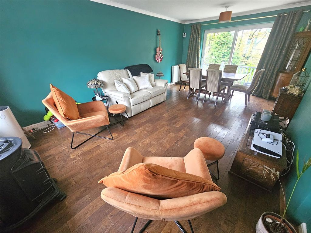 Property photo 3 of 19 Living-Dining Room.Jpg