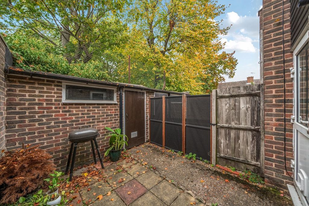 Property photo 3 of 7 Picture No. 05