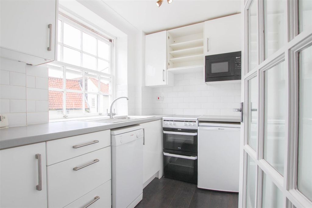 Property photo 3 of 11 Img_0459.Jpg