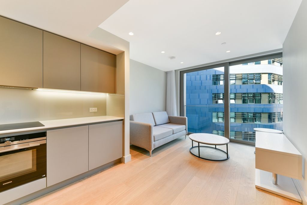 Property photo 1 of 7 Living Area