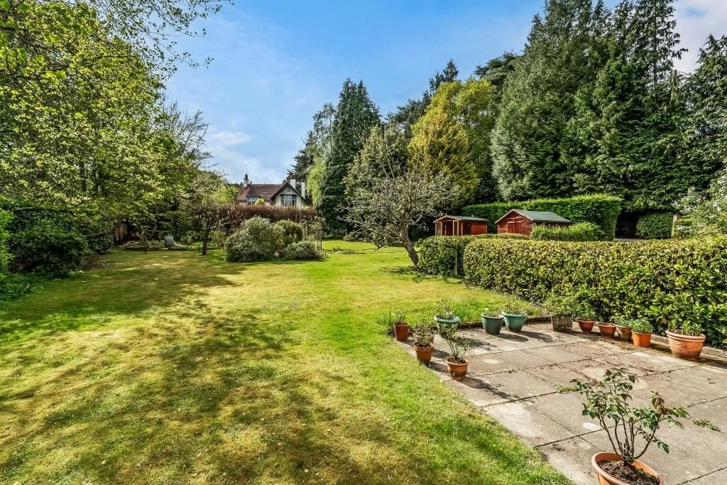 Property photo 3 of 21 Green-Hedges-31.Jpg