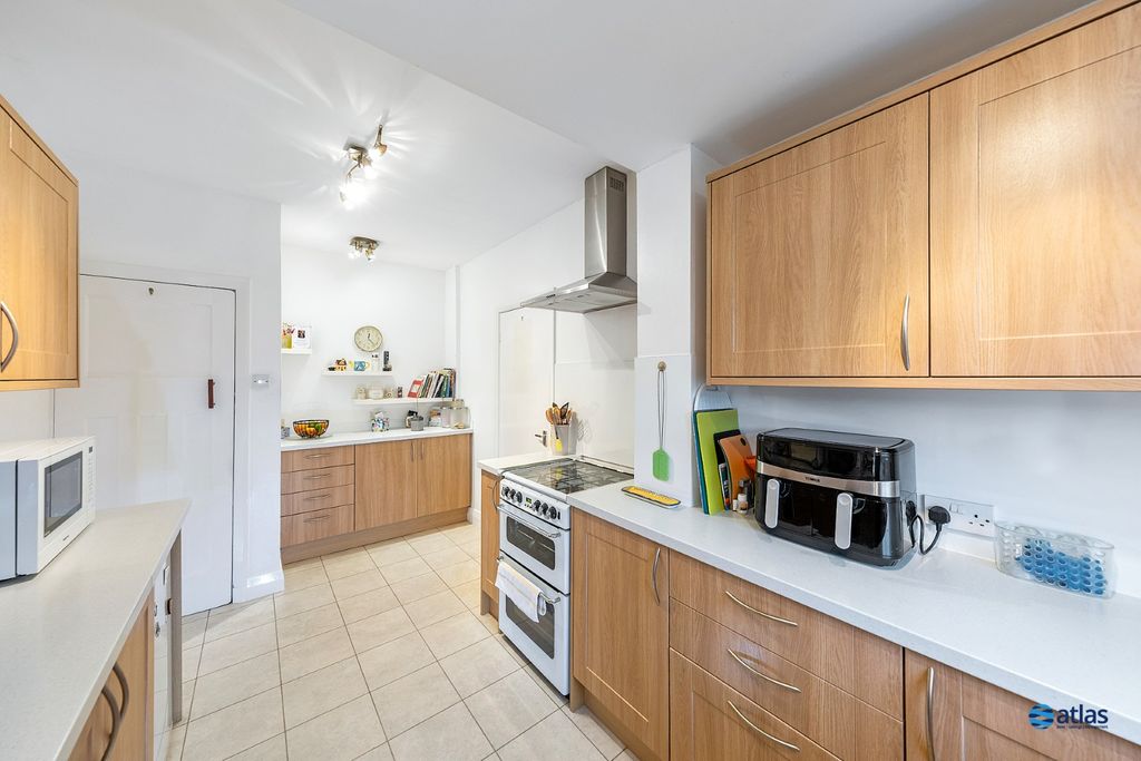 Property photo 2 of 17 Property Image