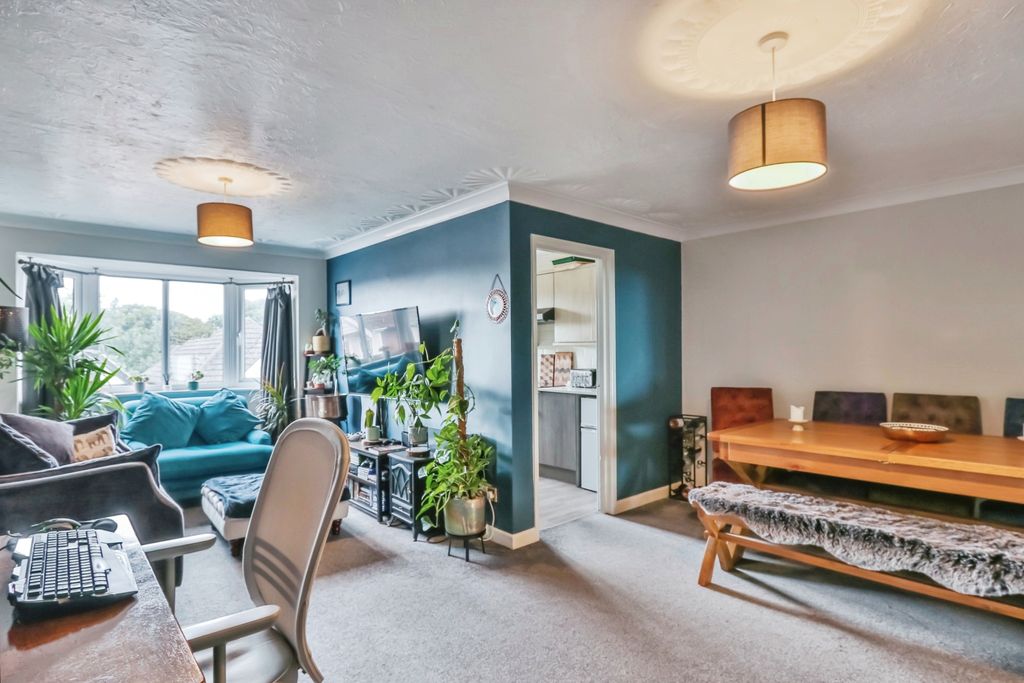 Property photo 1 of 14 Photography