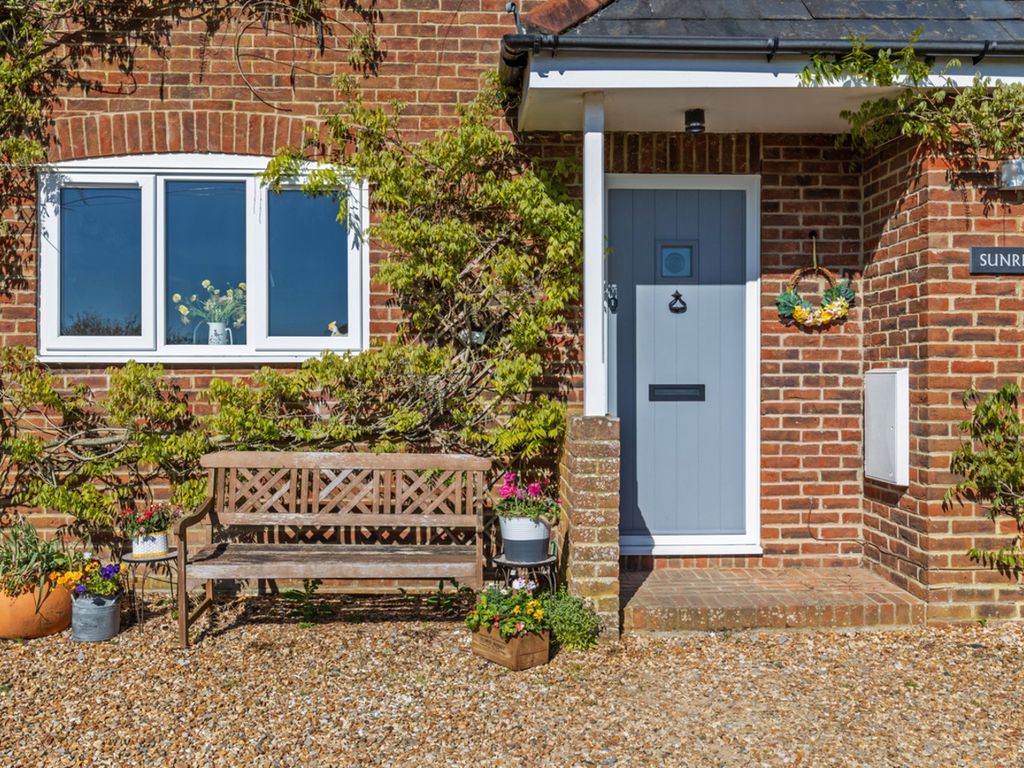 Property photo 1 of 27