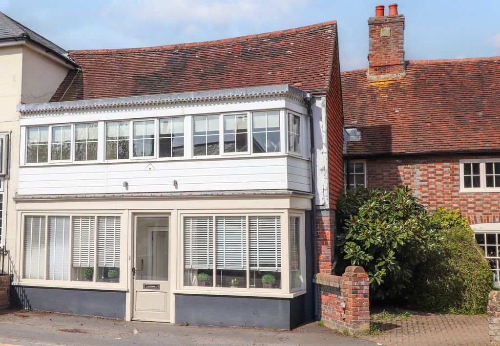 Property photo 1 of 20