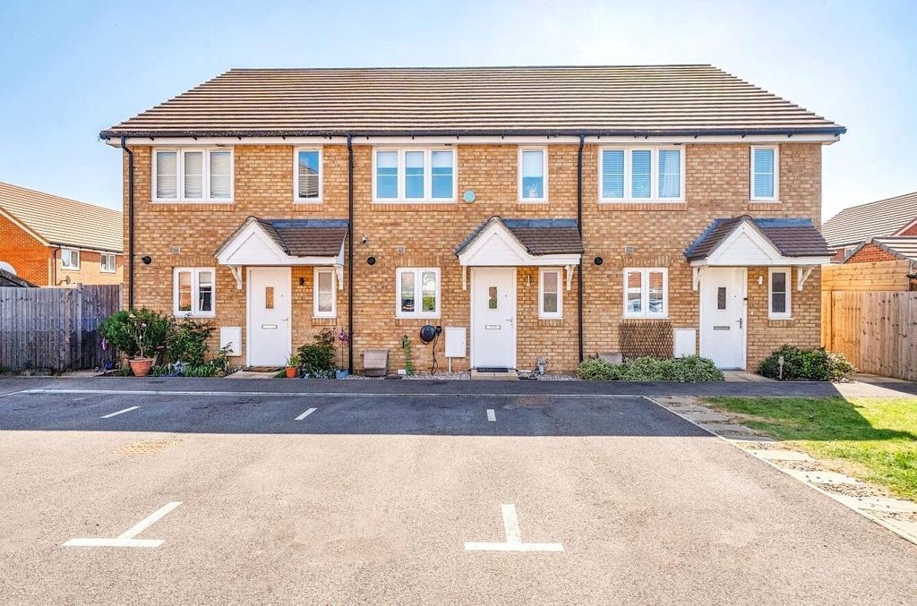 Property photo 1 of 17 Picture No. 24