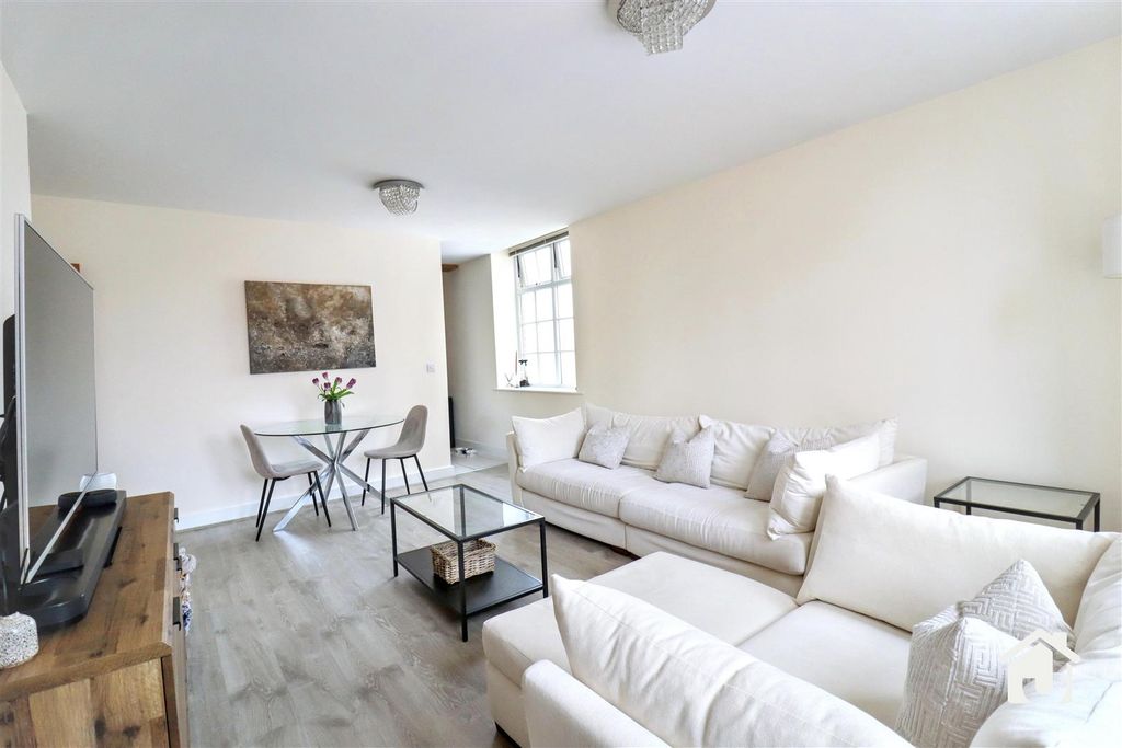 Property photo 2 of 20 Img_0463.Jpg