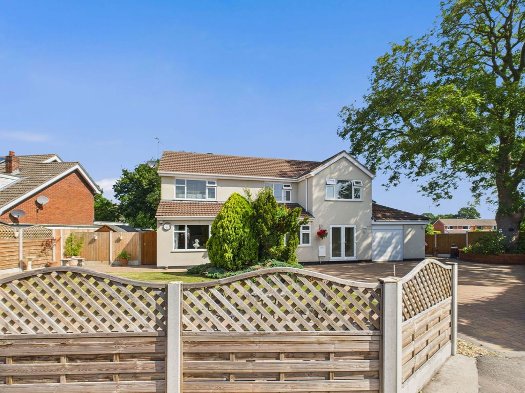 Property photo 1 of 35