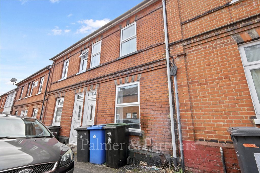 Property photo 1 of 10 Picture No. 12