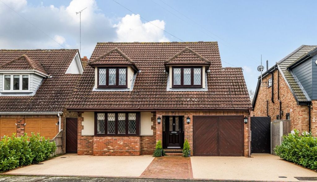 Property photo 1 of 29