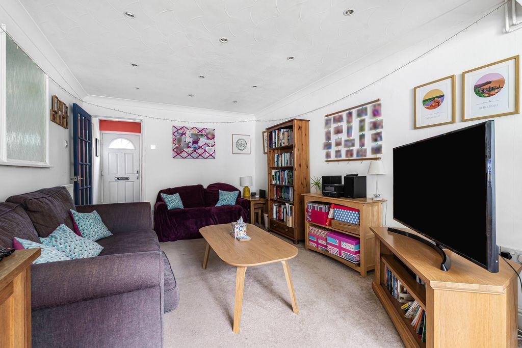 Property photo 2 of 21 1759337