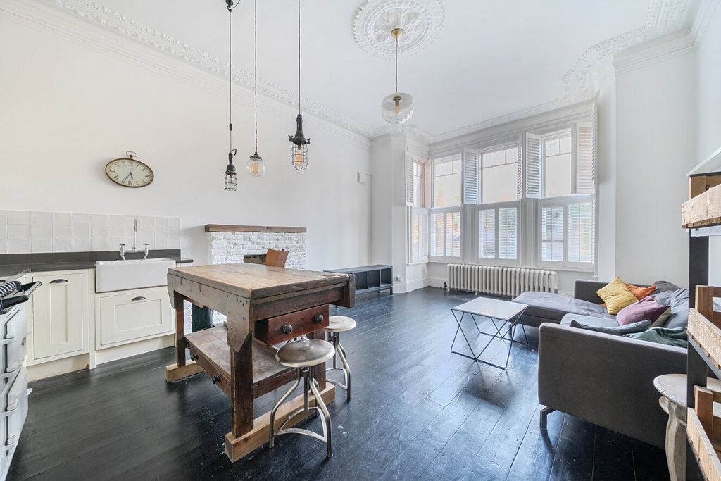 Property photo 2 of 13 Picture No. 06