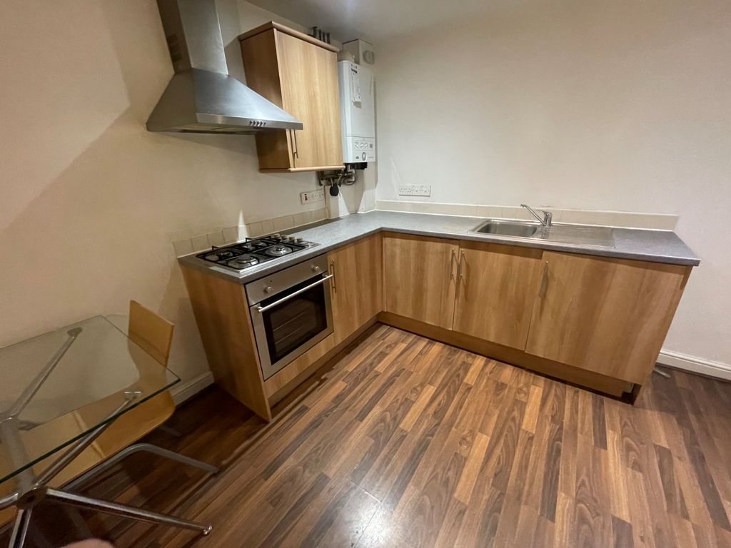 Property photo 1 of 8 Picture No. 13