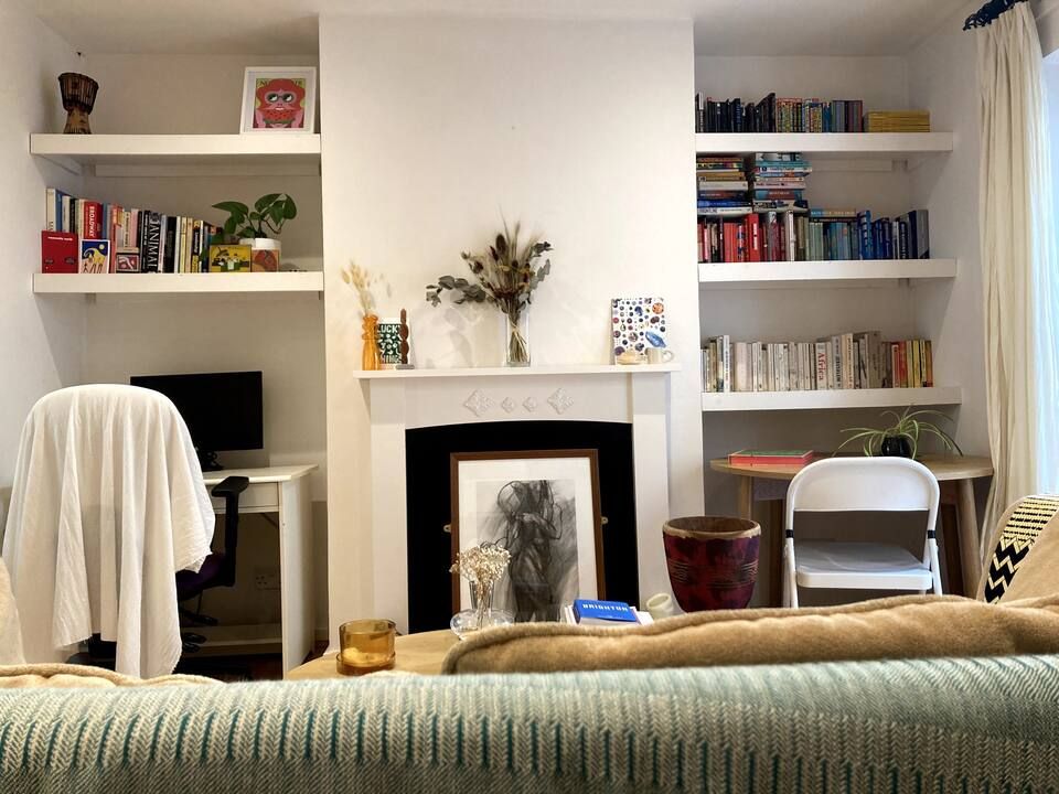 Property photo 2 of 16 Gallery