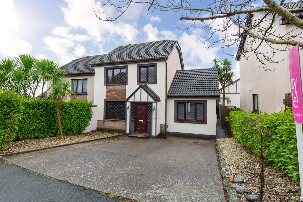 Property photo 1 of 22