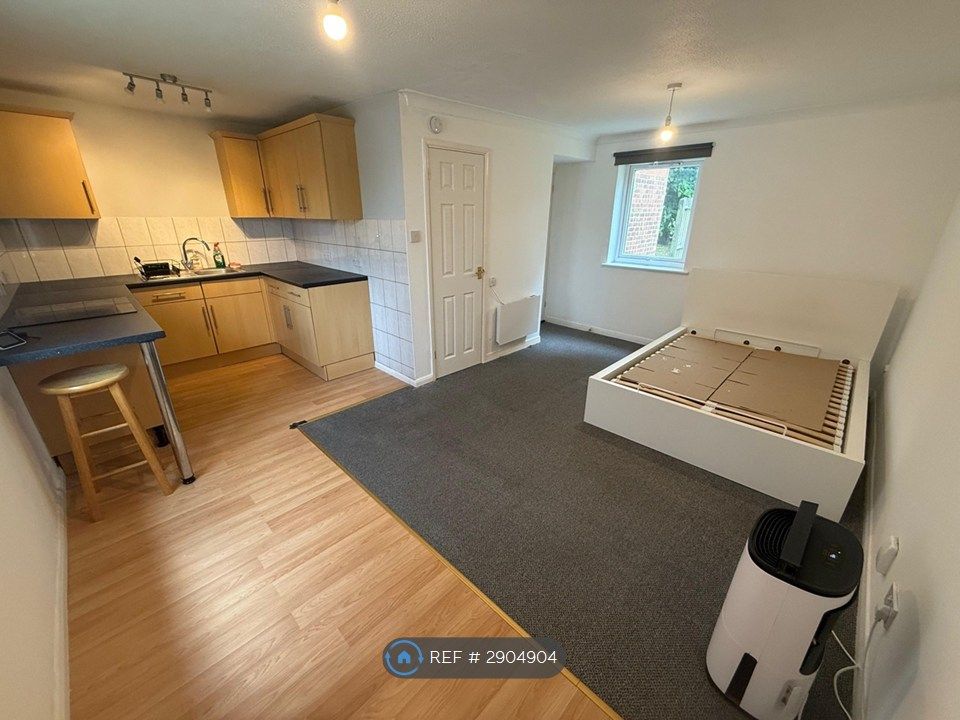 Property photo 1 of 5
