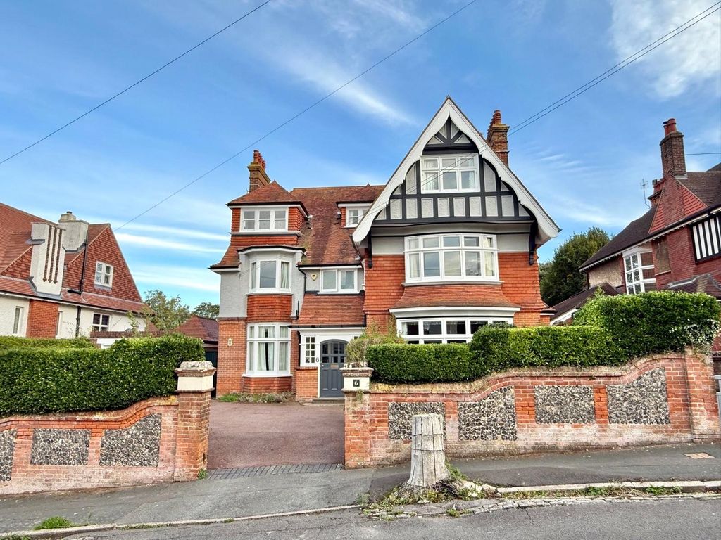 Property photo 1 of 21 Picture No. 25