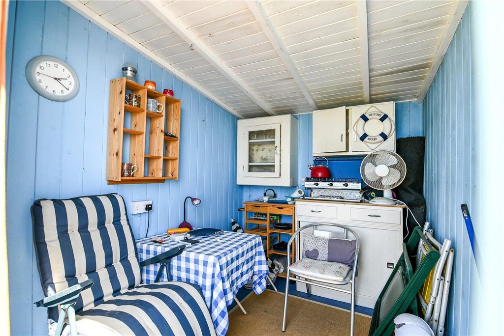 Property photo 2 of 6 Picture No. 03