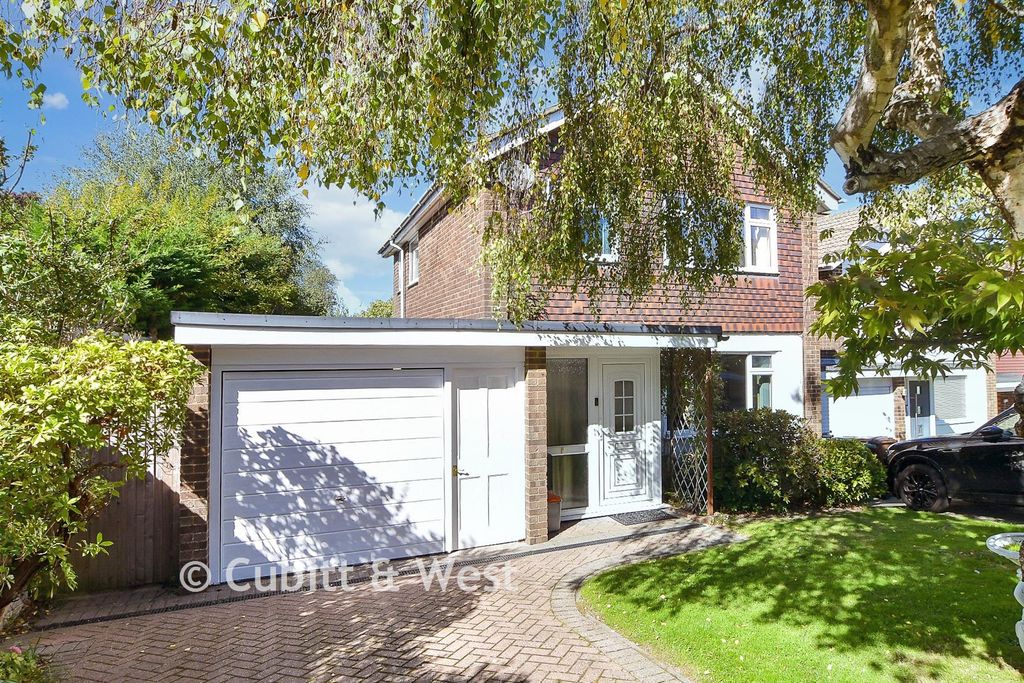 Property photo 1 of 12 External (Web)