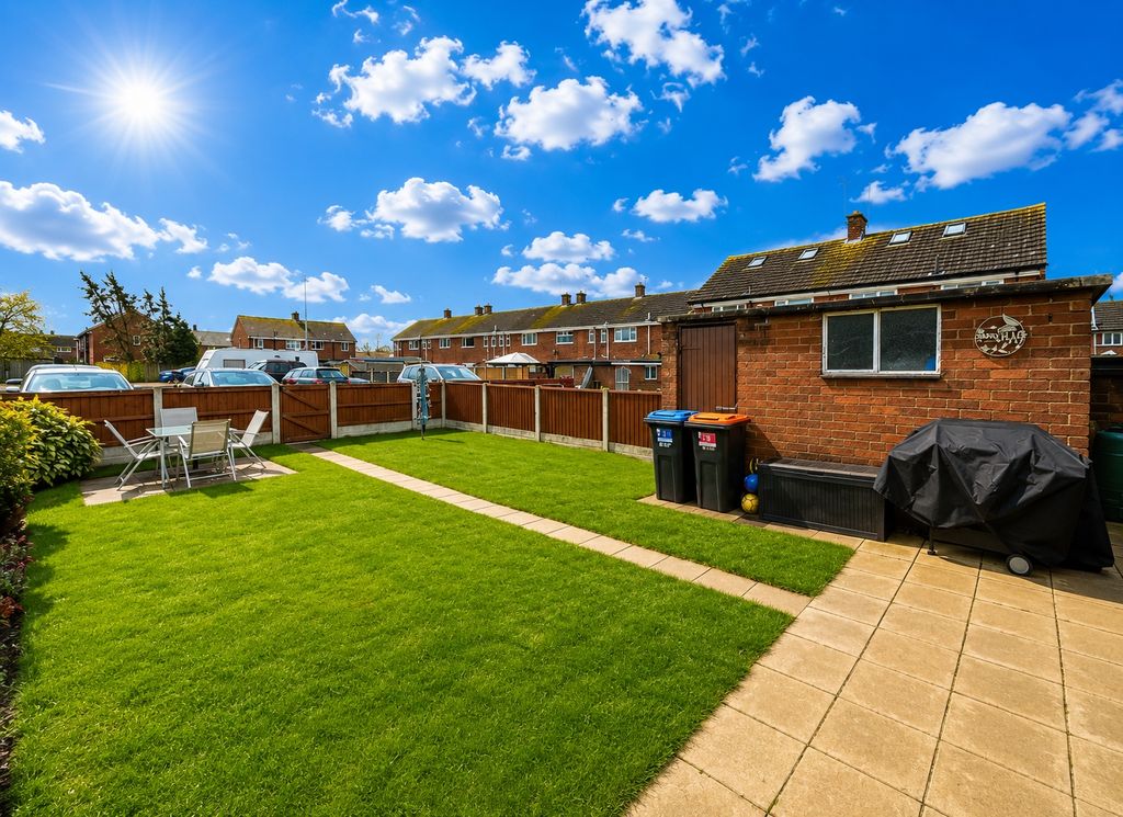 Property photo 2 of 18 Picture No. 05
