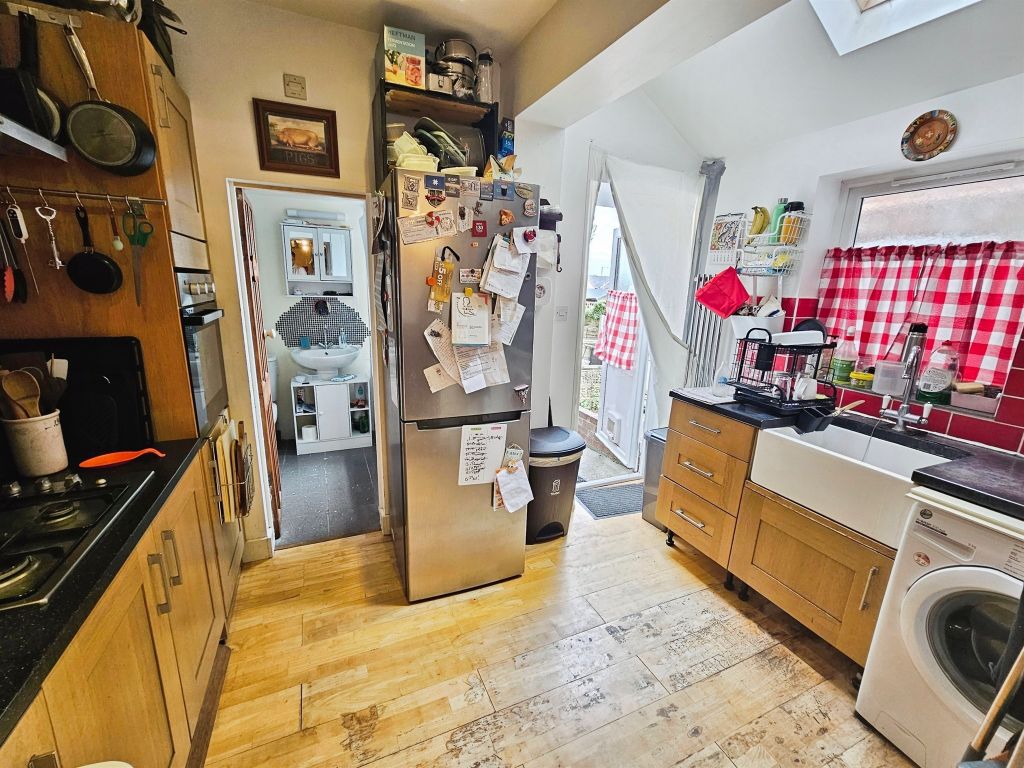 Property photo 3 of 10