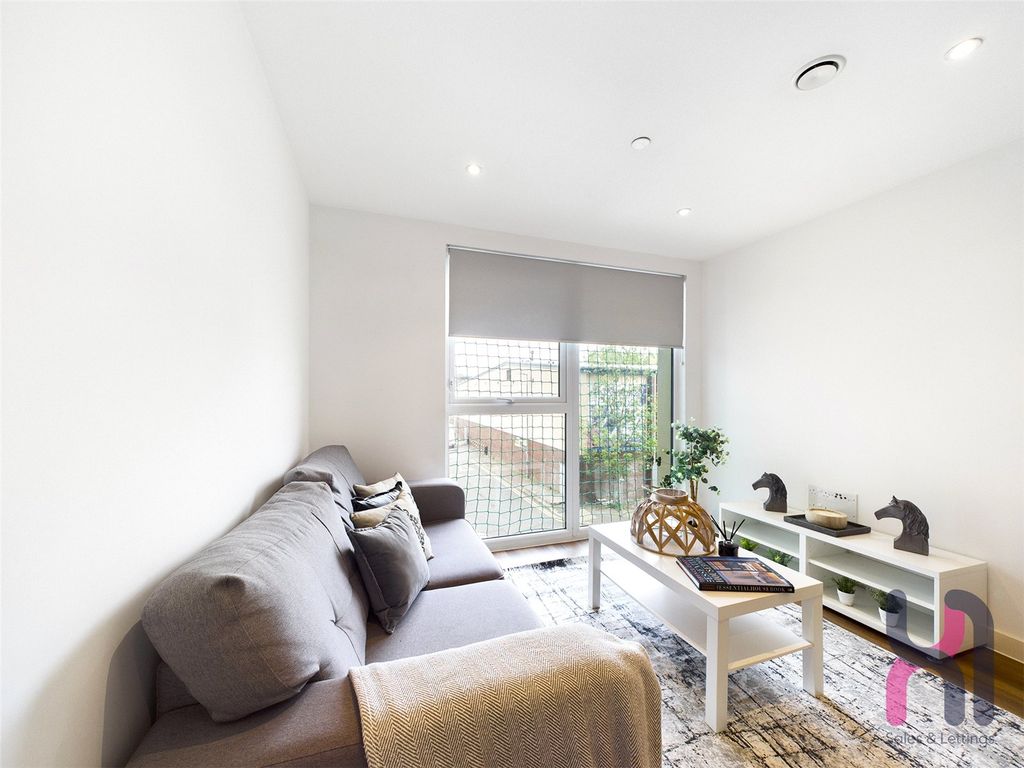 Property photo 2 of 6 Picture No. 03