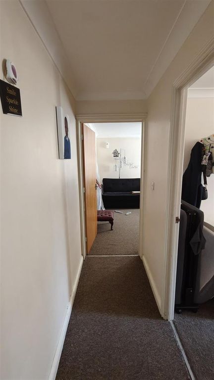 Property photo 3 of 6 3A12F13A-c744-41A7-B768-8B7224c90d46.Jpeg