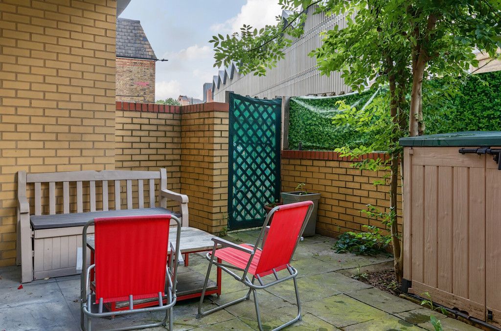 Property photo 1 of 12 1135702   (12).Jp...