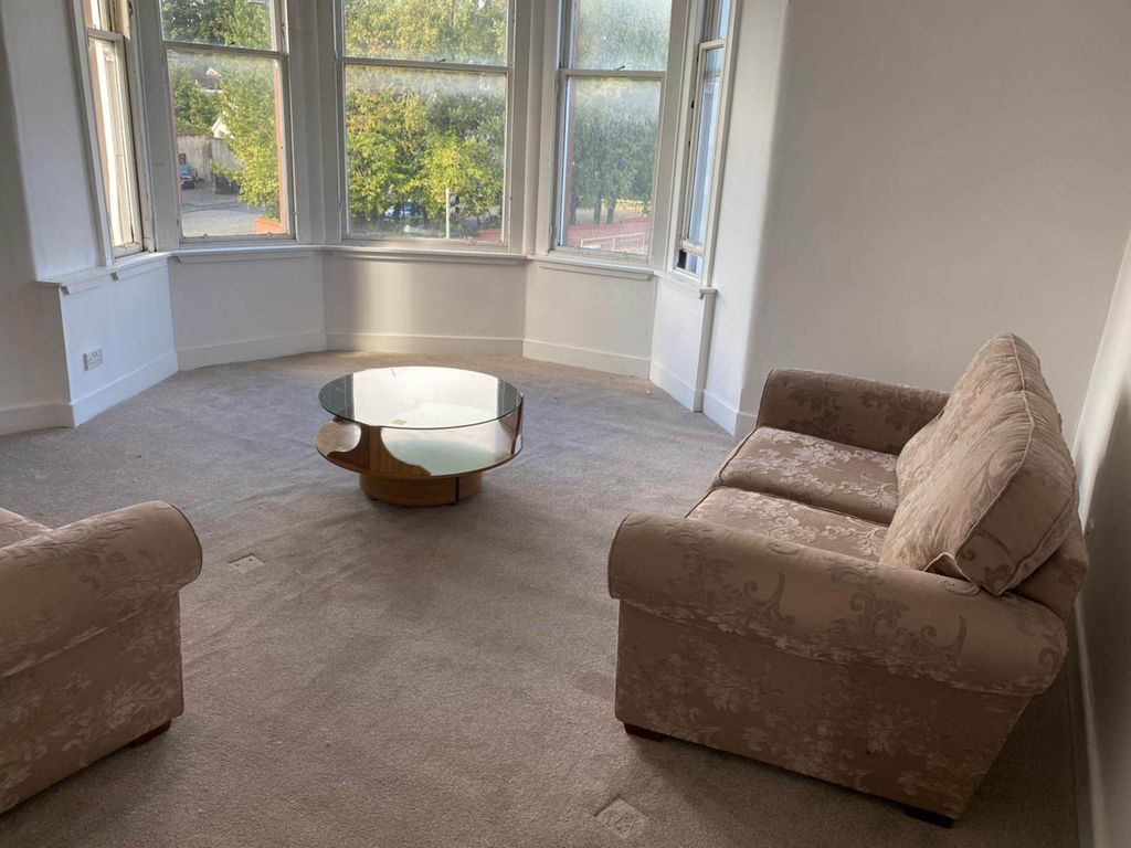 Property photo 2 of 4