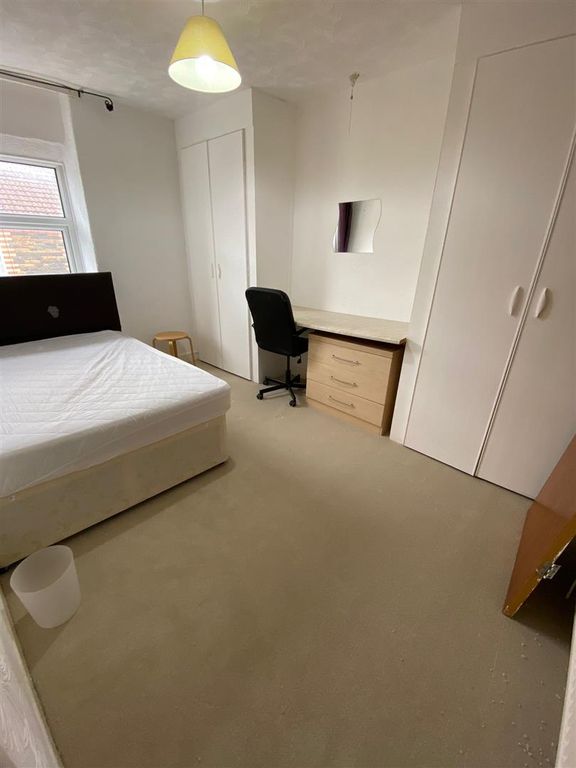 Property photo 1 of 5 1000115130.Jpg